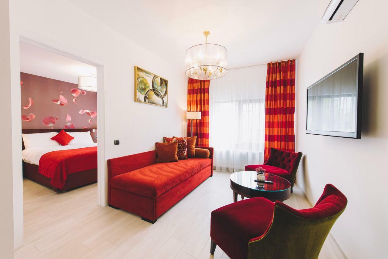 Derby Apart Hotel Alba Iulia Eksteriør bilde